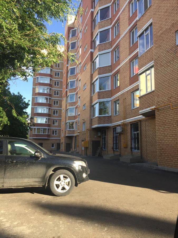2-Ухкомнатная Современная Новая Квартира В Центре Города 코스타나이 외부 사진